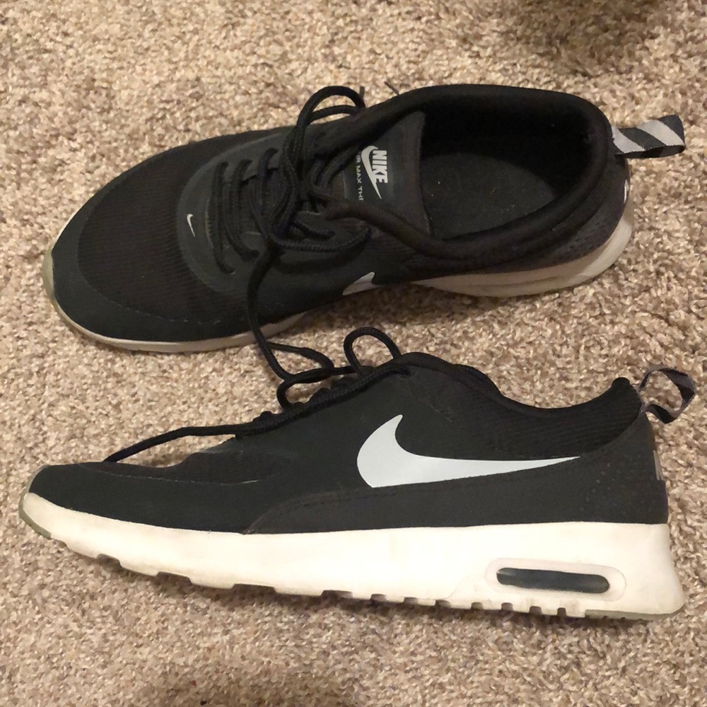 Women’s air max Theta